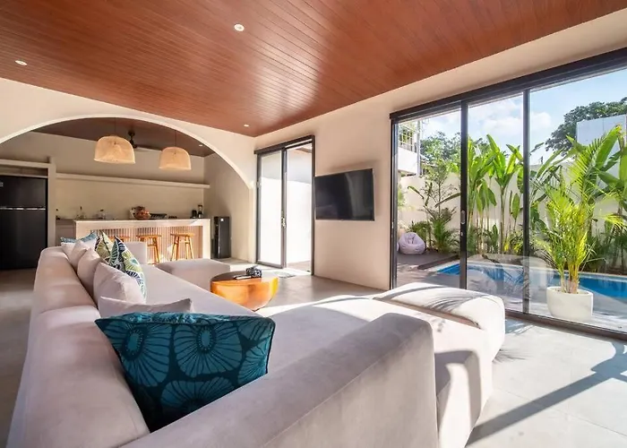 Villa New! Luxury 4br Gebran With Butler