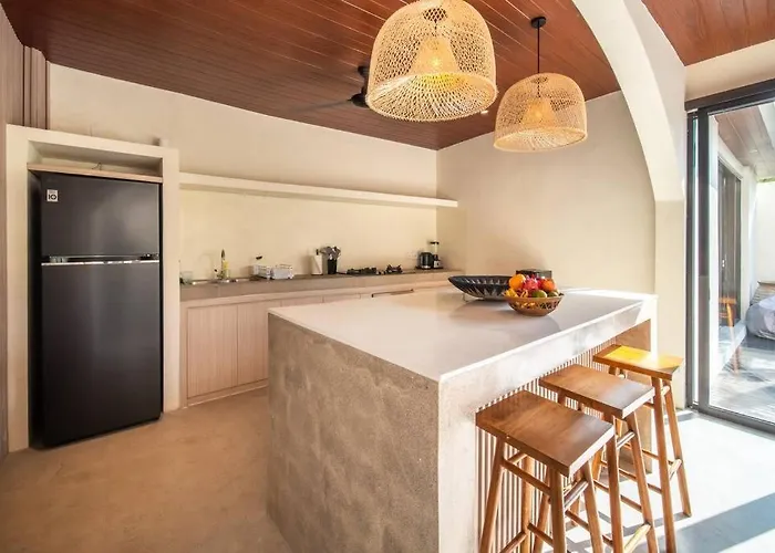 New! Luxury 4br Gebran With Butler *