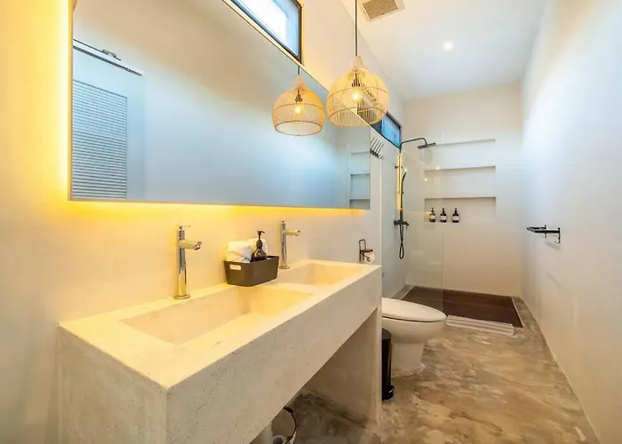 Villa New! Luxury 4br Gebran With Butler